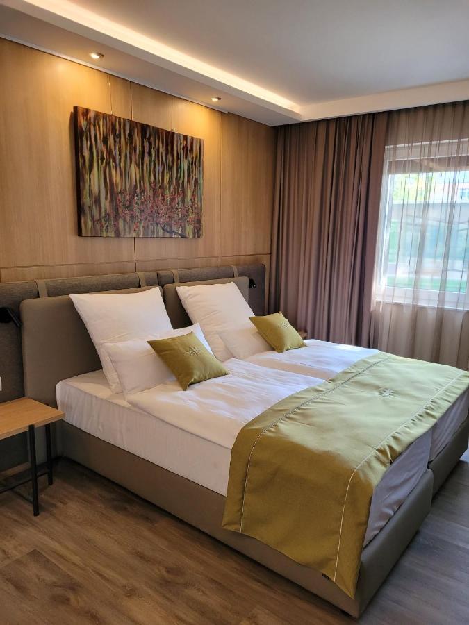 Hotel Fine Art Rotemburgo do Wumme Exterior foto